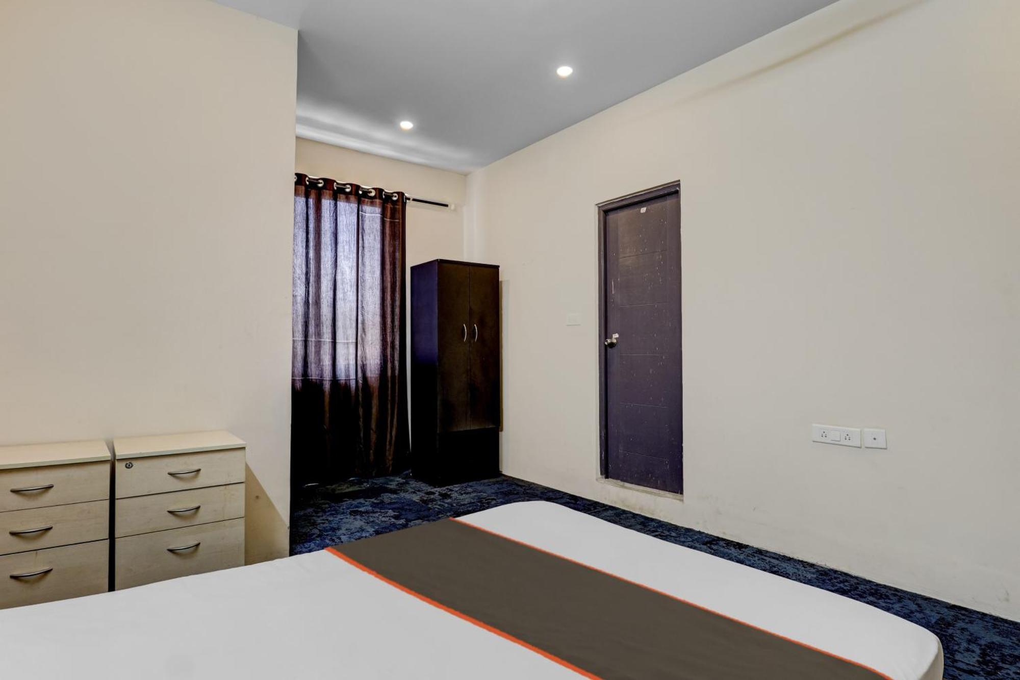 העיר בנגלור Hotel O Crescent Shine מראה חיצוני תמונה
