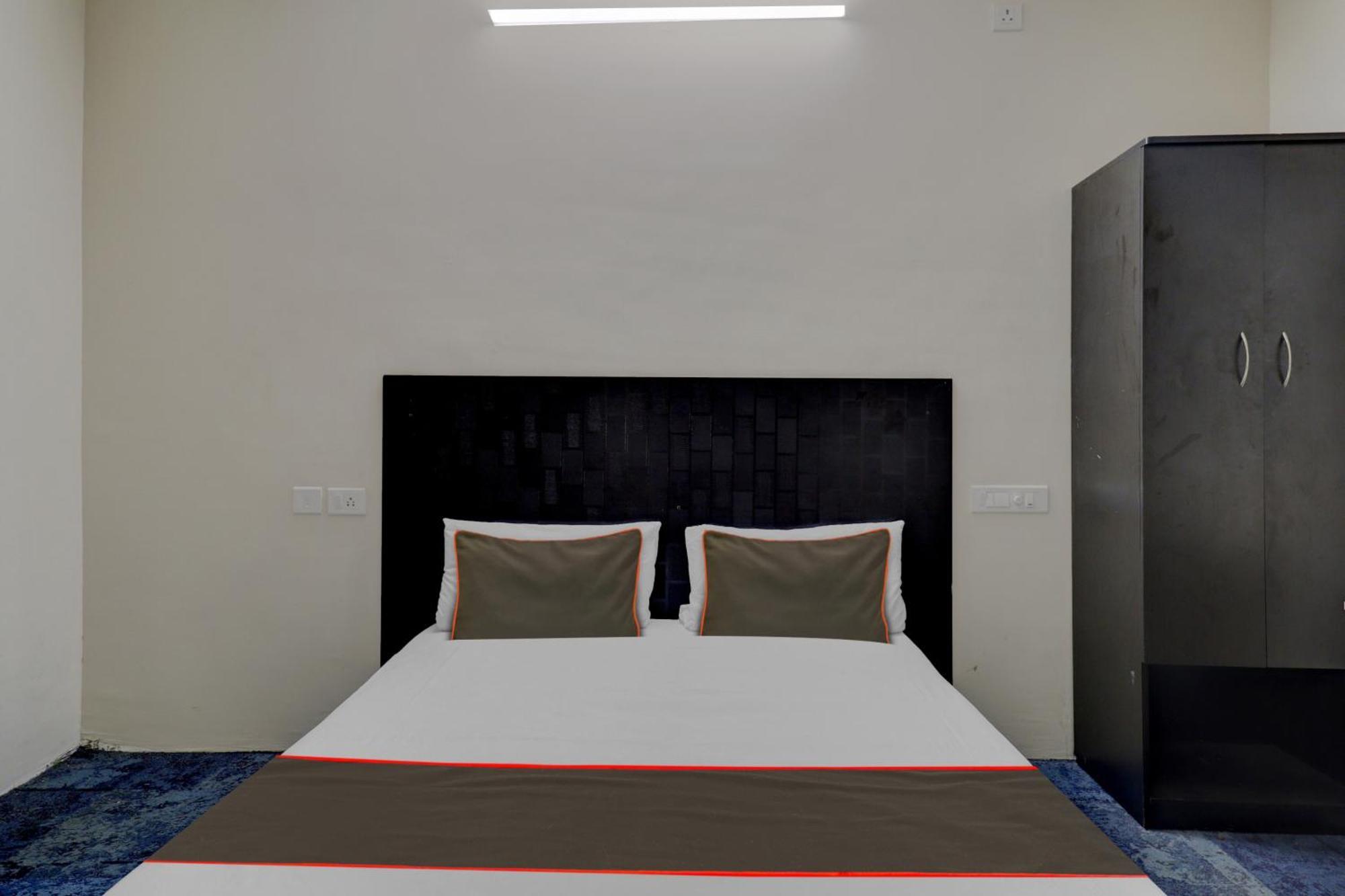 העיר בנגלור Hotel O Crescent Shine מראה חיצוני תמונה